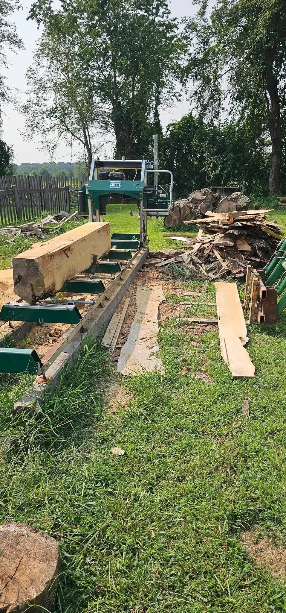 Portable Sawmill Slabbing A Log